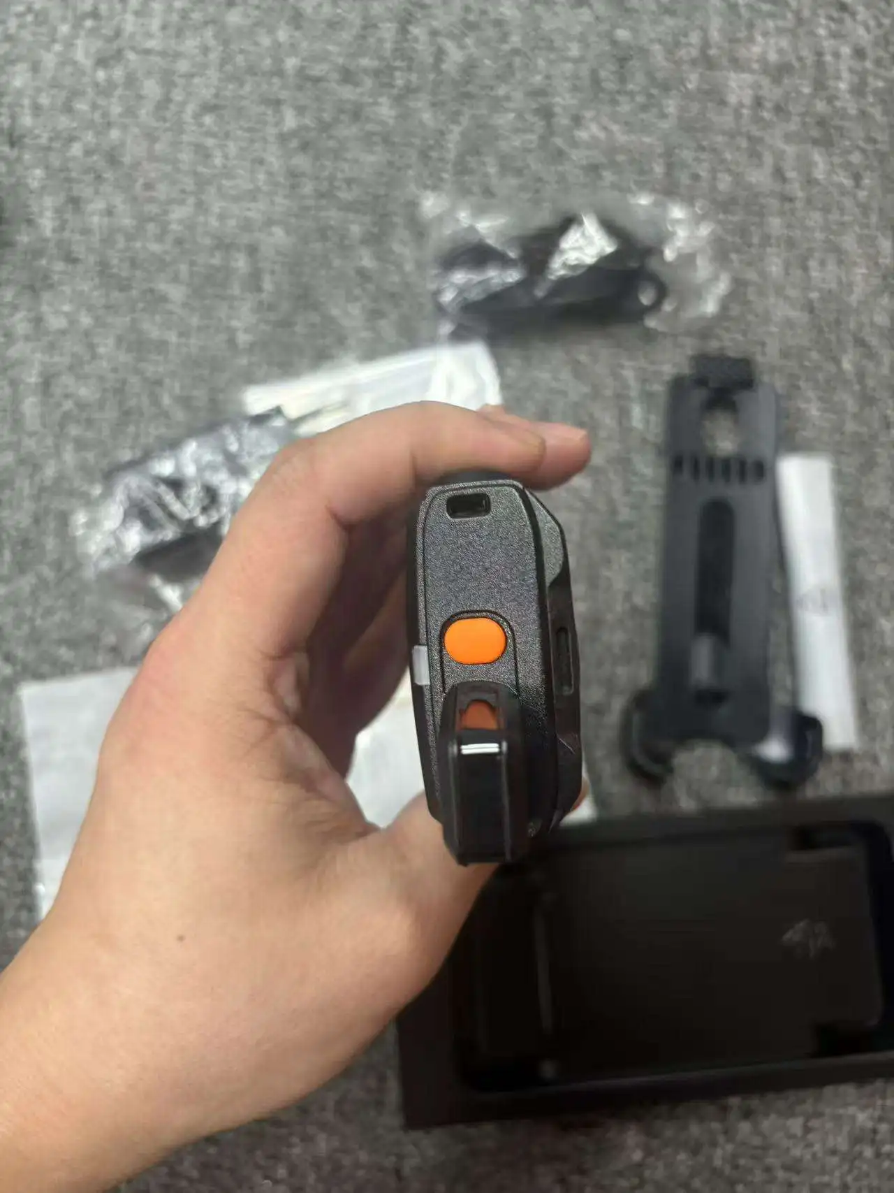 PNC380 Full Network Walkie Talkie Waterproof And Dustproof With 4000mAh Large Capacity Battery And SIM Card For Hytera N2502