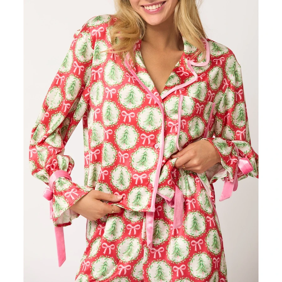HEZIOWYUN Pigiama natalizio da donna con stampa di Babbo Natale/albero, collo con risvolto, bottoni, maniche lunghe, top + pantaloncini, completo da