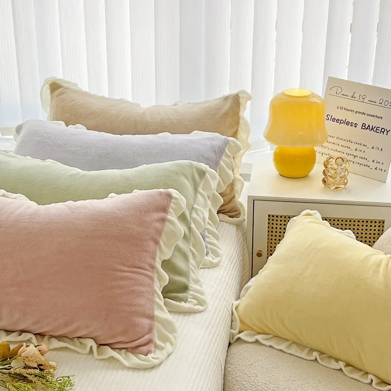 2Pcs winter thickened milk fluff edge pillowcase, a pair of solid color pillowcases, household cute bed decoration