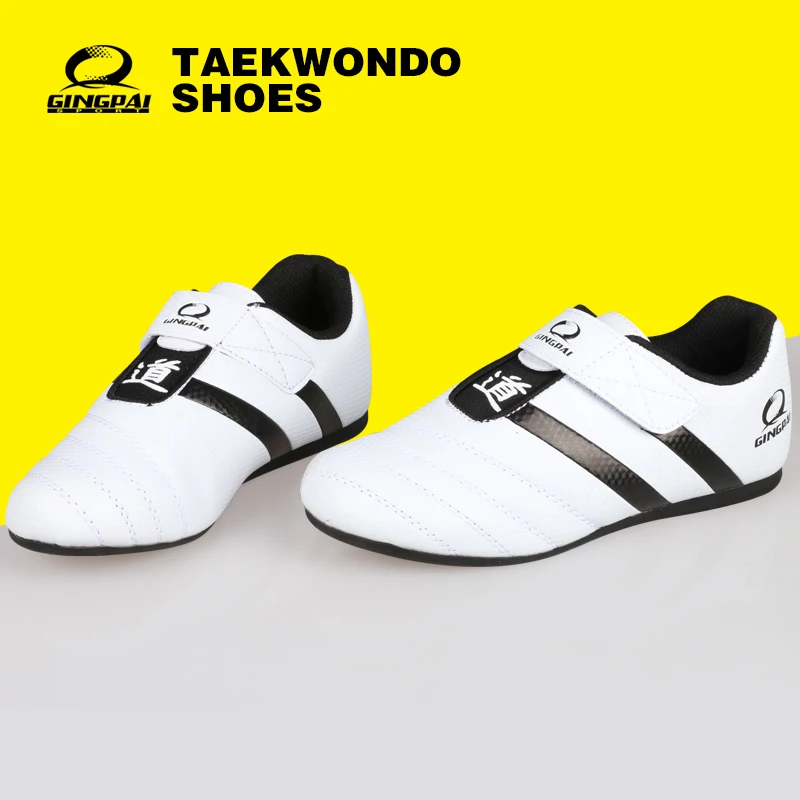 New Karate Sanda mma Muay Thai Breathable Taekwondo Shoes for Men and Women International Taekwondo Association Designated Shoes