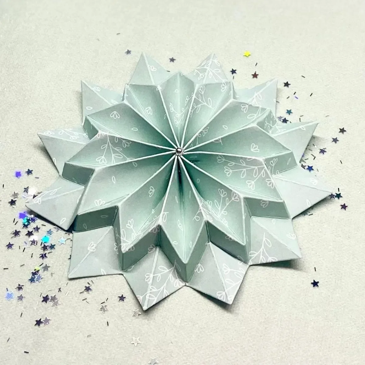 للطي نجوم قطع أشجار عيد الميلاد يموت سجل القصاصات مذكرات الديكور قالب النقش الاستنسل DIY بها بنفسك بطاقات المعايدة اليدوية 2025