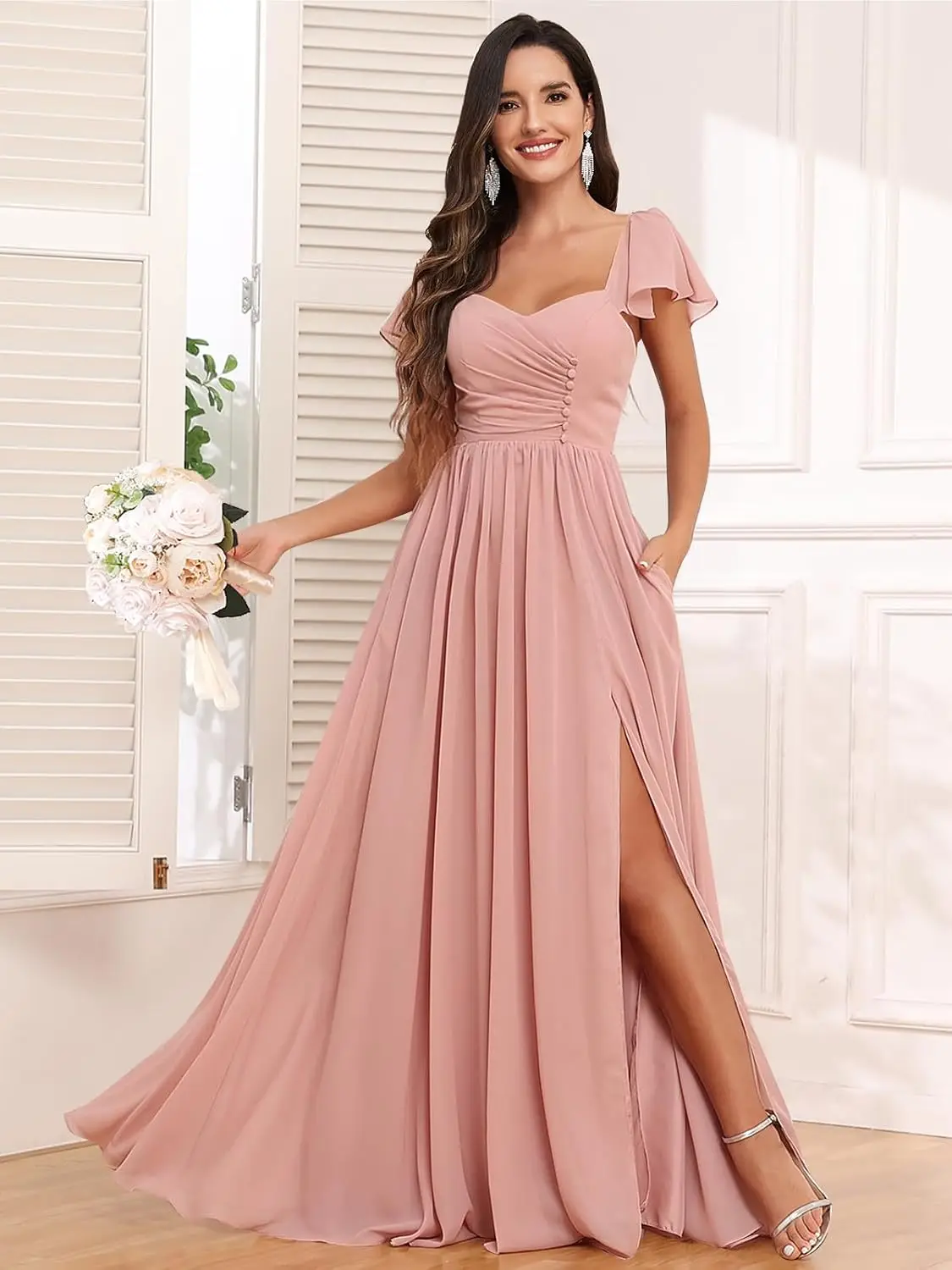 ชุดเพื่อนเจ้าสาวแบบยาวมีแขนสำหรับงานแต่งงาน ทรงเอไลน์ ผ้าชีฟองจับจีบ ชุดราตรีงานเลี้ยงอย่างเป็นทางการ มีกระเป๋า ชุดราตรีงานสำเร็จการศึกษา