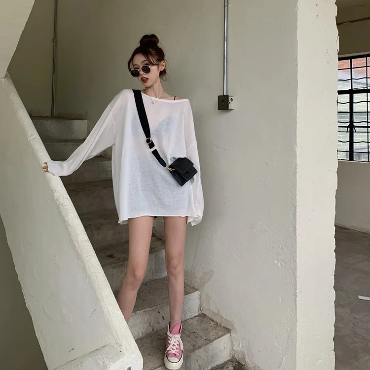 

Long Sleeve T-Shirts Women Gothic Aesthetic Harajuku Oversized Y2K Cotton Lace Slim Fit Retro Comfortable Casual Stylish Elegant