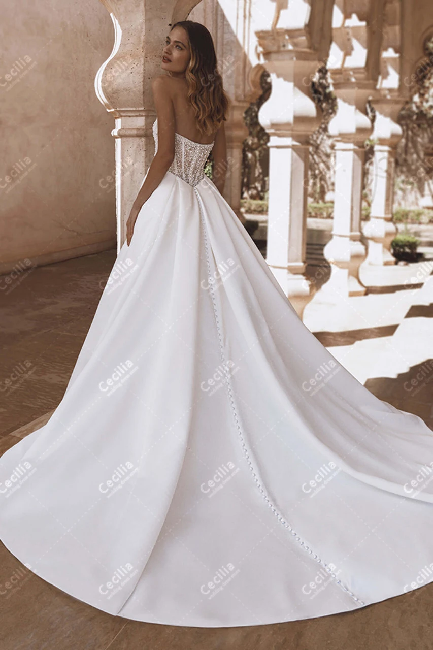 Modern Wedding Dresses Charming Bridal Gowns Pearl Decoration Robes Sleeveless Sweep Train Vestidos De Novia 2026 Customized