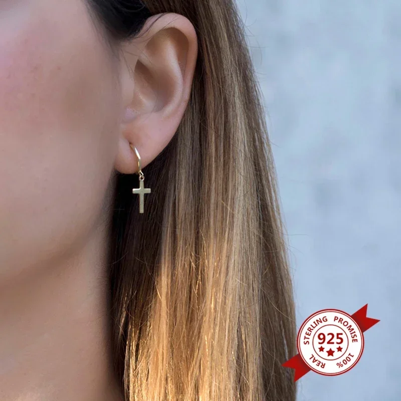 Pendientes minimalistas de Plata de Ley 925 con colgante de cruz de Jesús, aretes de aro dorados y plateados, joyería para fiesta de boda