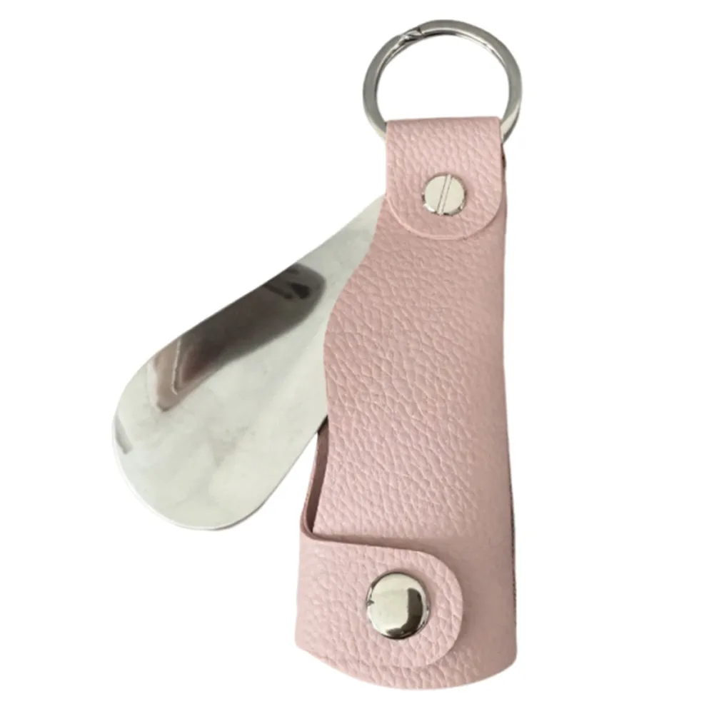 

Ergonomic Mini Shoehorn Keychain Portable Easy-Grip Stainless Steel Shoe Horn Short Handle PU Leather Shoe Lifter Key Ring