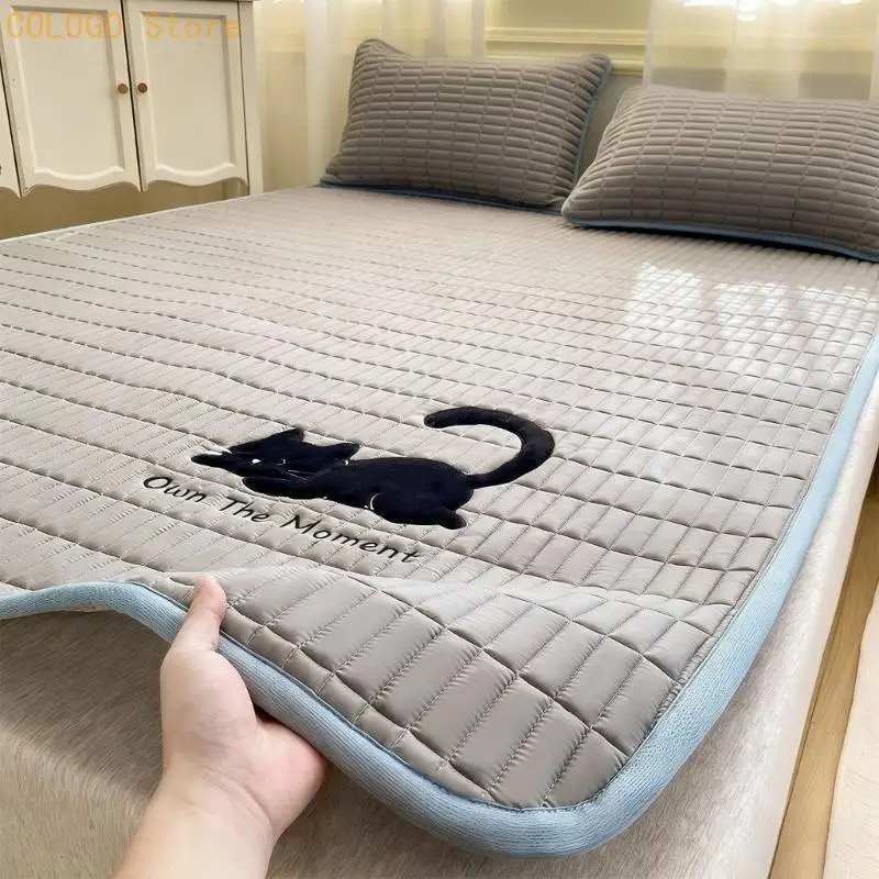 Breathable Comfortable Quilted Mattress Sleeping Bed Pad With Moisture Wicking Fabric For Enhances Sleep Support D0LD