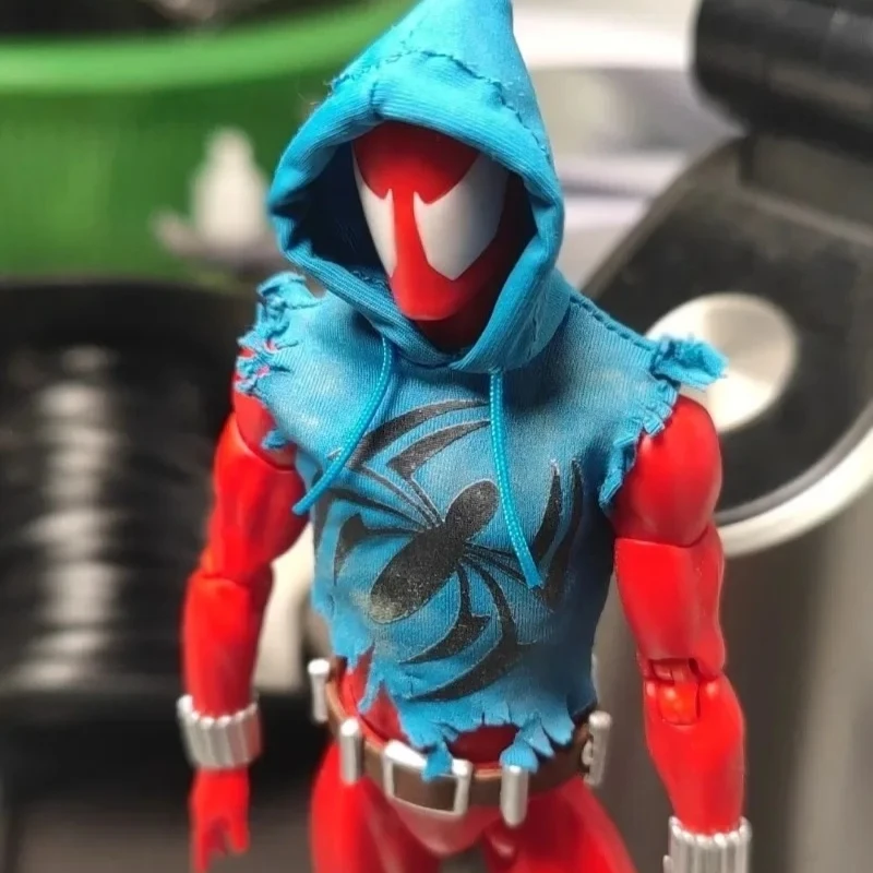 Nowe zabawki Ct Anime Spiderman Figurka akcji Mafex 1818 Scarlet Spider Niesamowity Spider-Man Wersja komiksowa Model Zabawki prezentowe