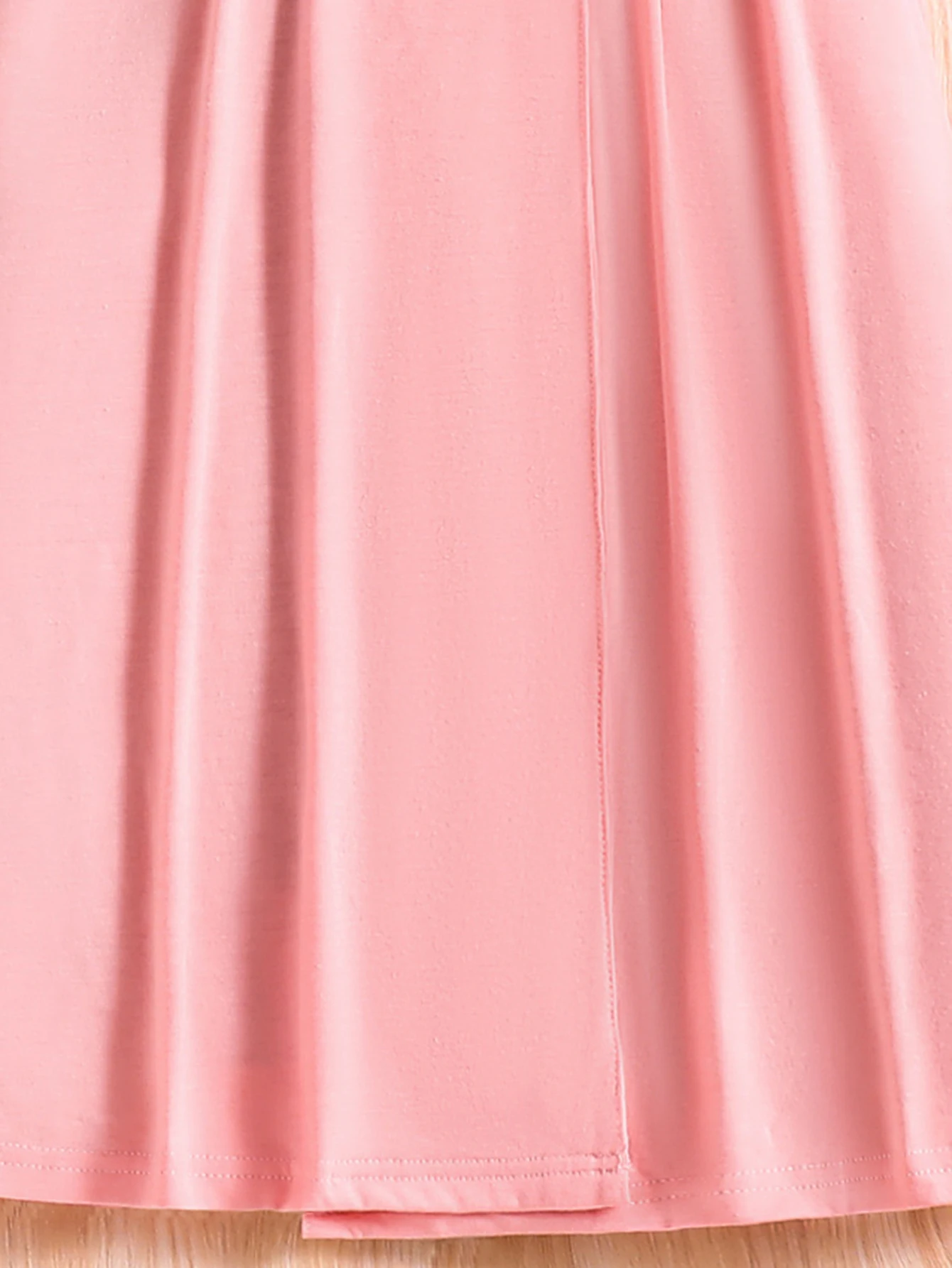 فستان الأميرة الحلو الفرنسي الصيفي للفتيات برقبة على شكل حرف V مناسب للتخسيس من التول بدون أكمام