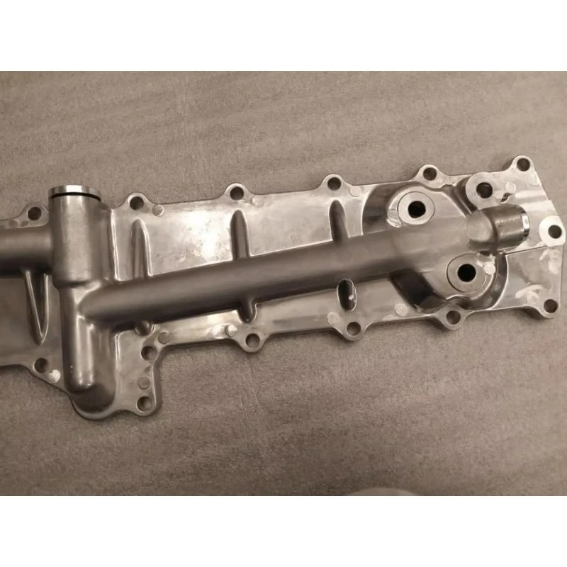 ME303345 Oil Cooler Cover With Gasket For  6D16 6D17 6M60 6D16T Excavator Engine