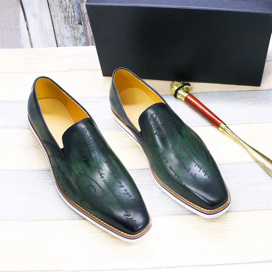 Fashion Men\'s Casual Shoes Genuine Leather Handmade Green Comfortable Flat Loafers Laser Pattern Men\'s Banquet Leather Shoes