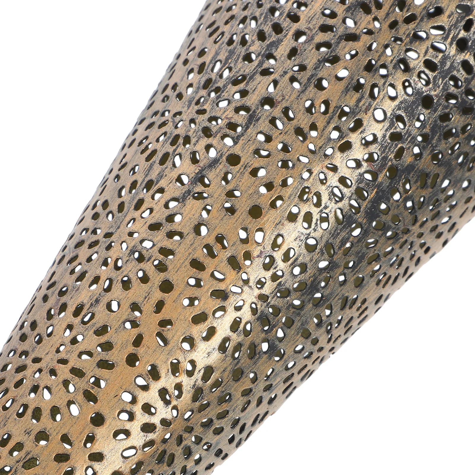 

2 Pcs Solar Pathway Light Iron Art Cone Shape Design Decorative Lamp Ground Lawn Lamp for Walkway Yard Lawn Patio