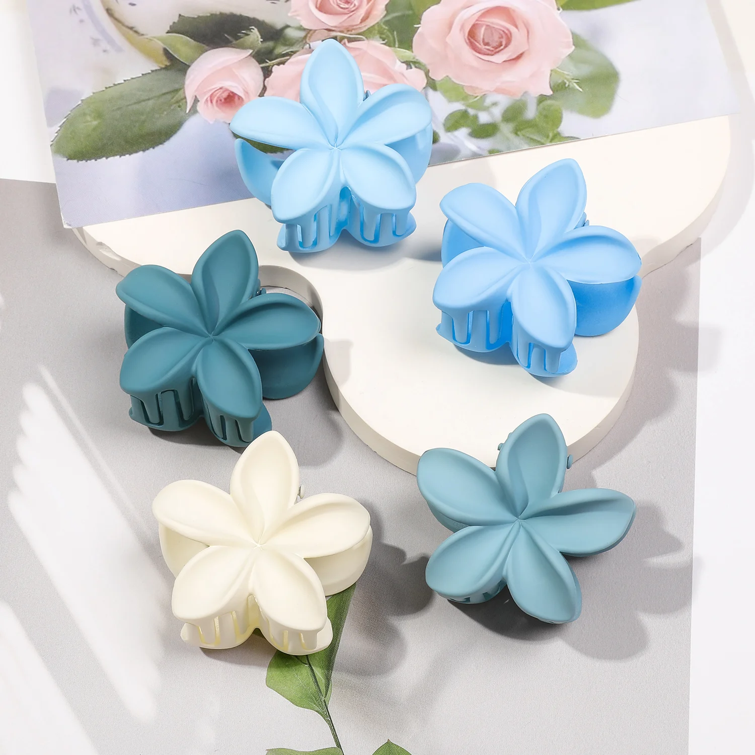 5 Pcs Blue Hawaii Flower Small Hair Claw Clips for Women,Strong Hold Hair Pin Non Slip Cute Hair Accessories for Thin Thick Hair