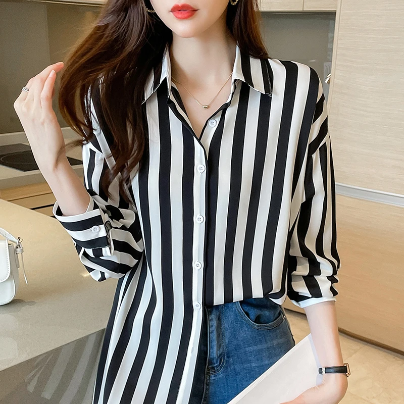 Striped Shirt for Women Flowy Button Down Lapel Collared Long Sleeve Blouse Black and White Vertical Striped Tops Classic Outfit