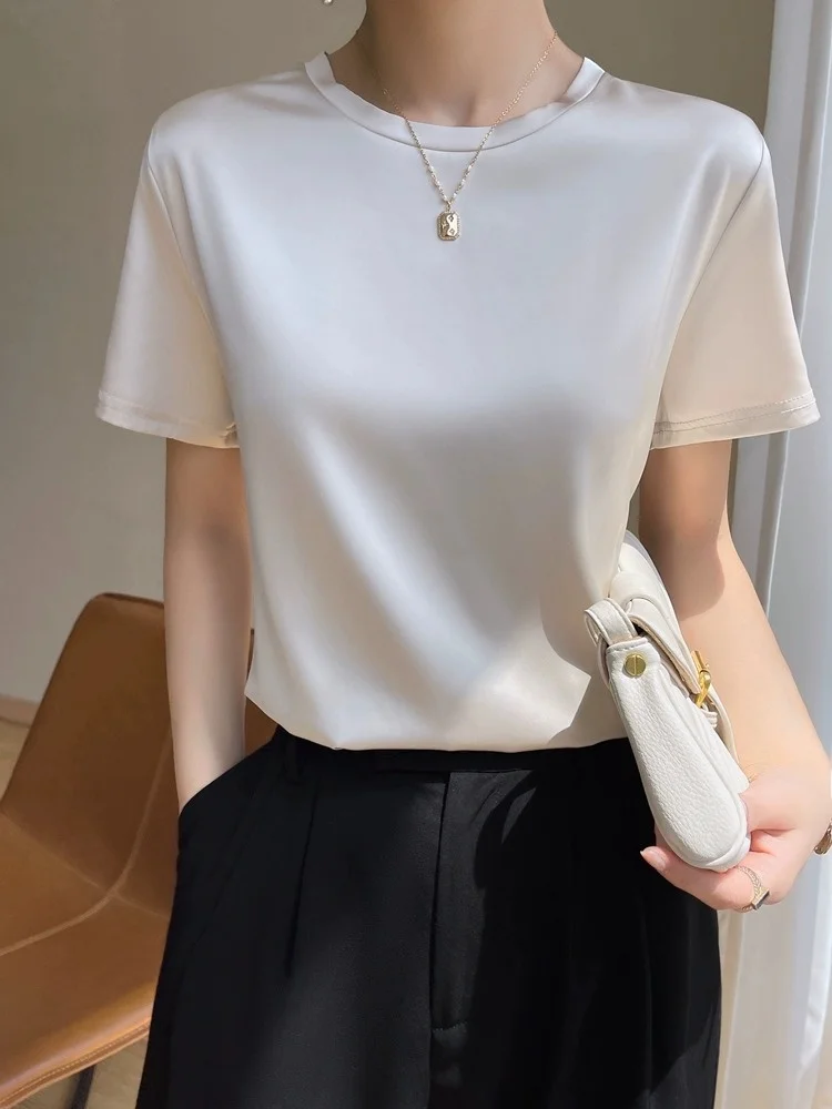 Silk Short Sleeve T-Shirt Women's Summer New round Neck Loose Satin Body Top High End  Silk Half Sleeve Upper Apparel