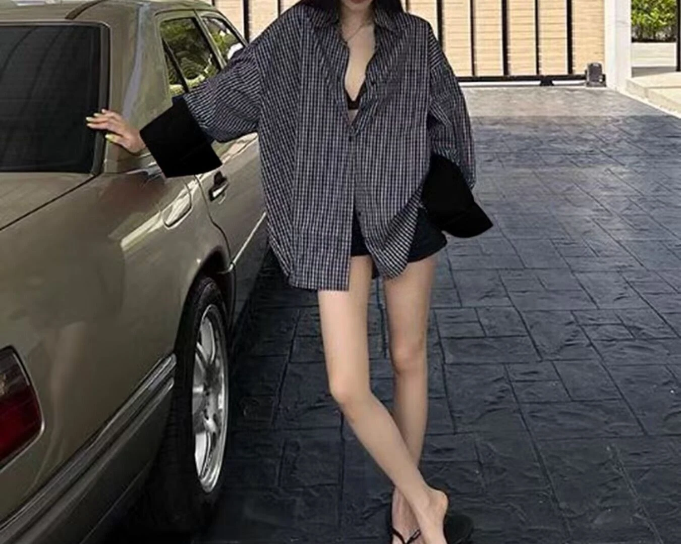 Vintage Long Sleeved Striped Jacket Checkered Shirt for Women's Spring and Summer New Style Loose Top Splicing