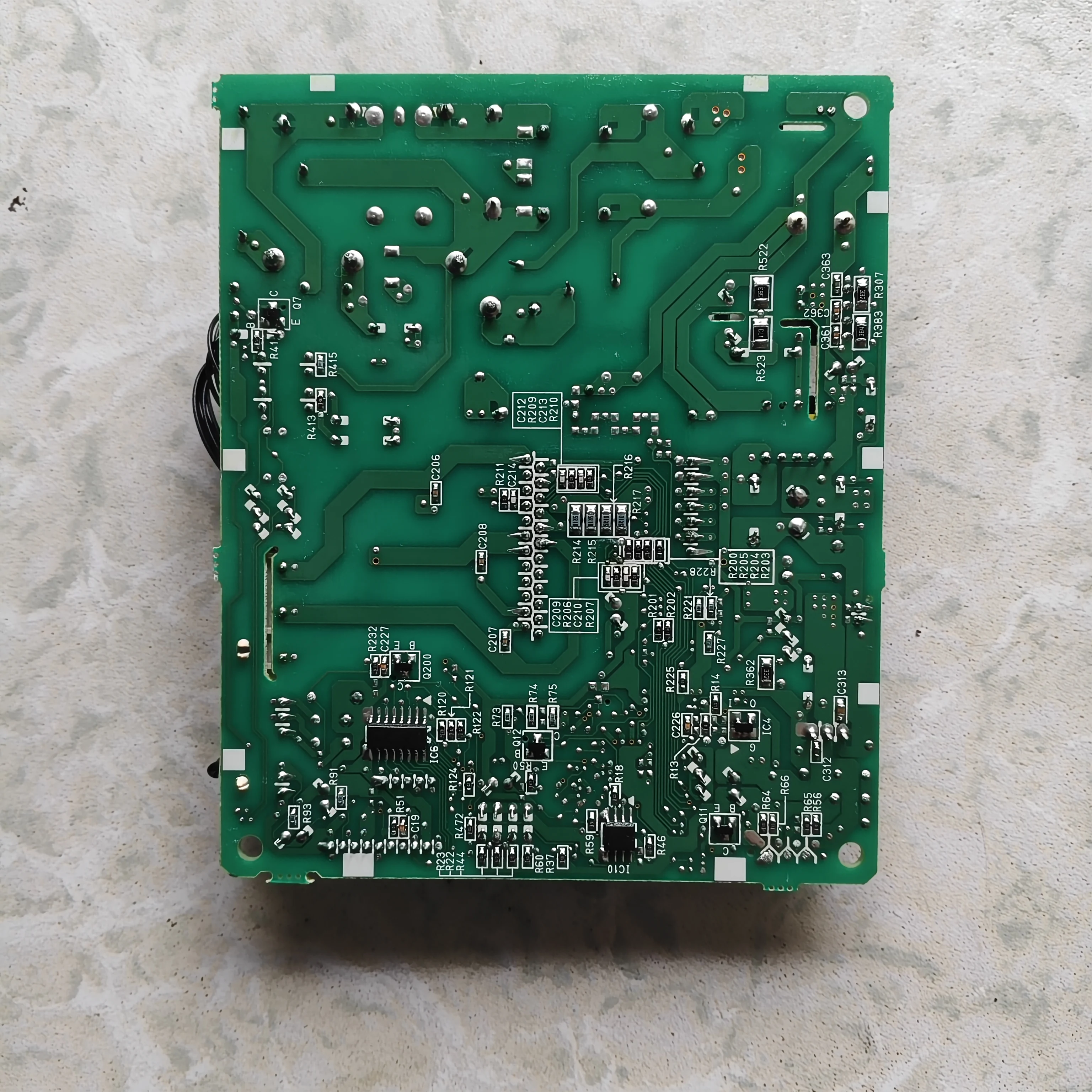 Air conditioner 2P206569-2-3 Indoor unit board FTXP35HV2C main board FTXB335KC/FTXH335LC