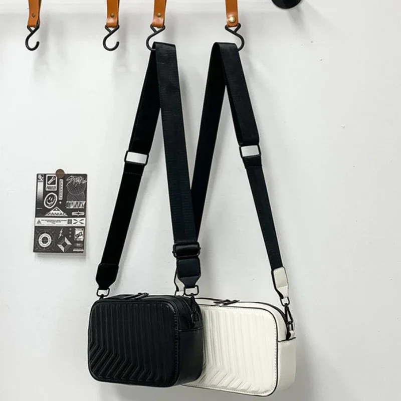 New Couple Style PU High Quality Men\'s Shoulder Bag 2024 Fashion Design Wide Shoulder Strap Casual Trend Crossbody Bag 여자 가방