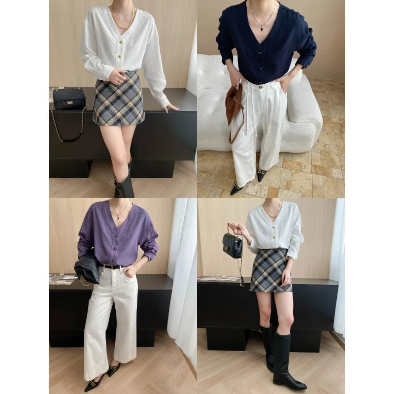 

French Linen Cotton Blend Temperament V-neck Loose Slimming Long Sleeved Shirt