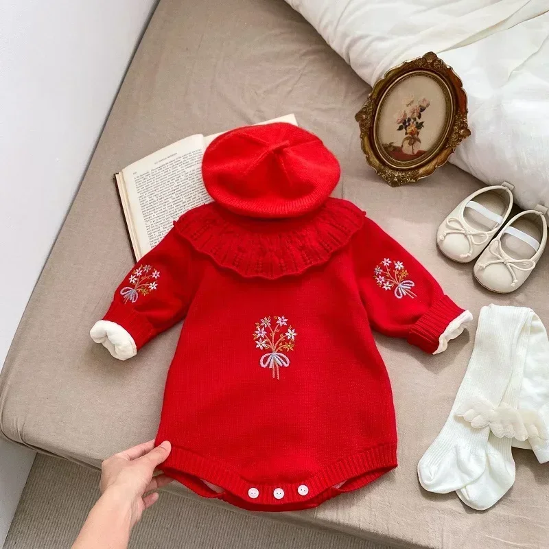 

2023 зимний вязаный комбинезон для маленьких девочек 0-3 лет, теплая верхняя одежда принцессы с длинными рукавами и цветочной вышивкой, плотная верхняя одежда