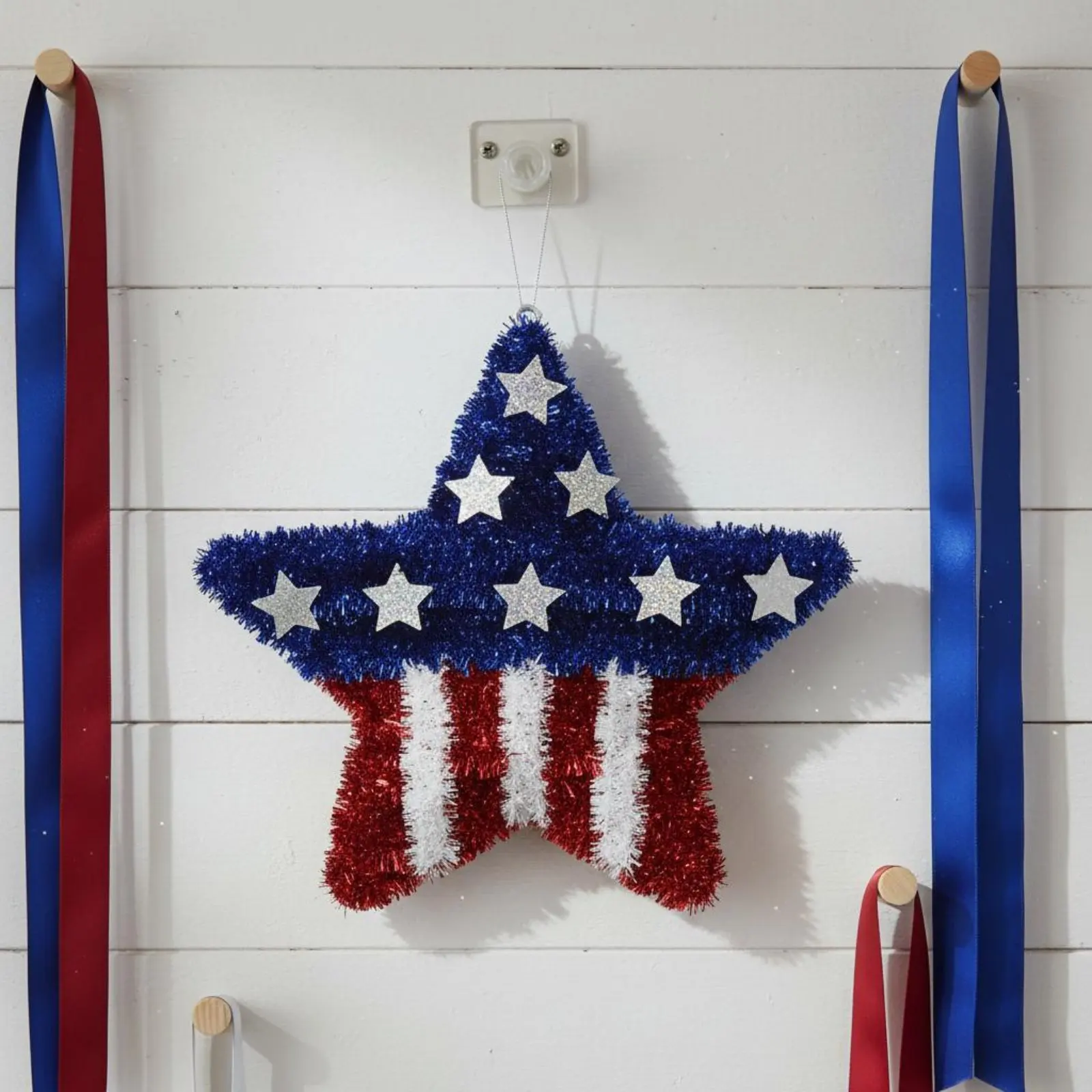 

Патриотическая блестящая гирлянда-нить: красно-бело-синяя, легко подвешивается, для декора ко Дню независимости