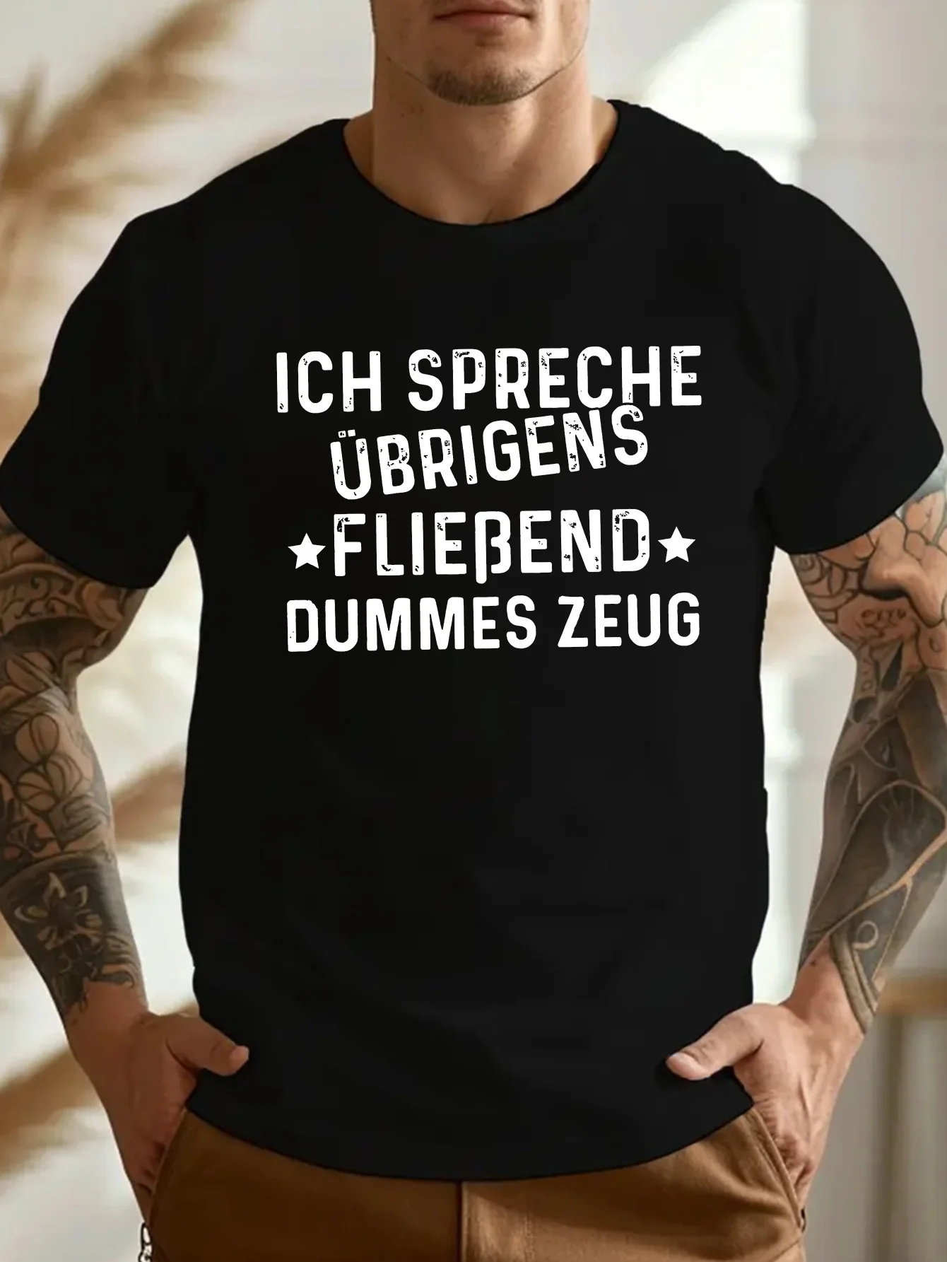 �Ich spreche zufällig flüchtig und dummes Zeug“ Lustiges T-Shirt mit deutschem Slogan-Print für Damen und Herren, humorvolles Grafik-T-Shirt aus Baumwolle – Detail 3