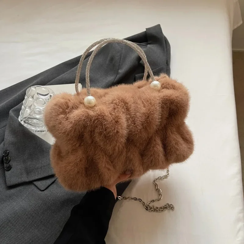

Chic Winter Trend Women's Handbag Wrinkled Cloud Design Fluffy Square Bag Faionable Crossbody Soft Faux Fur Small Shoulder Bag