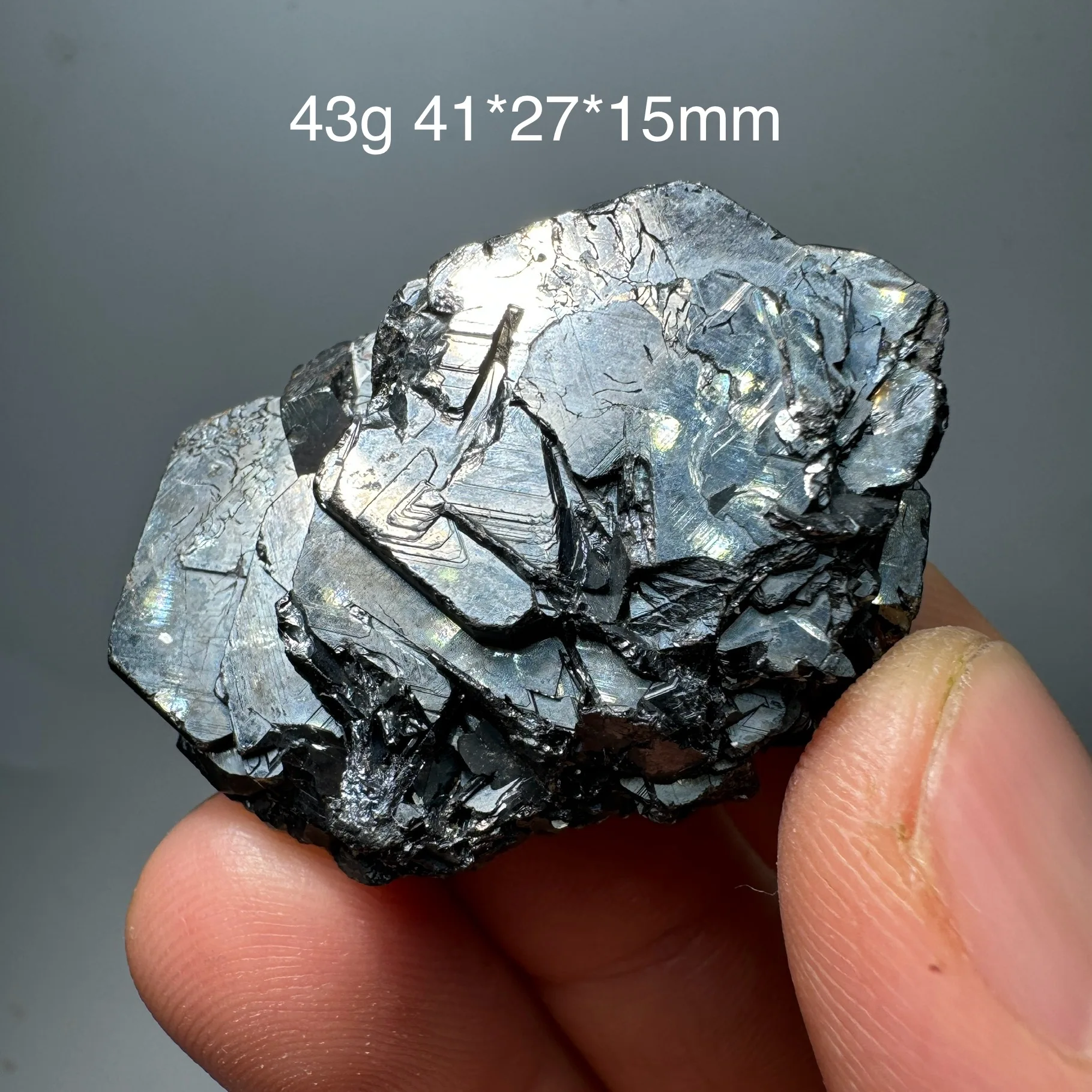 43g Natural Inner Mongolia Magnetite Mineral Specimen Crystal Quartz Healing Stone Desk Decor