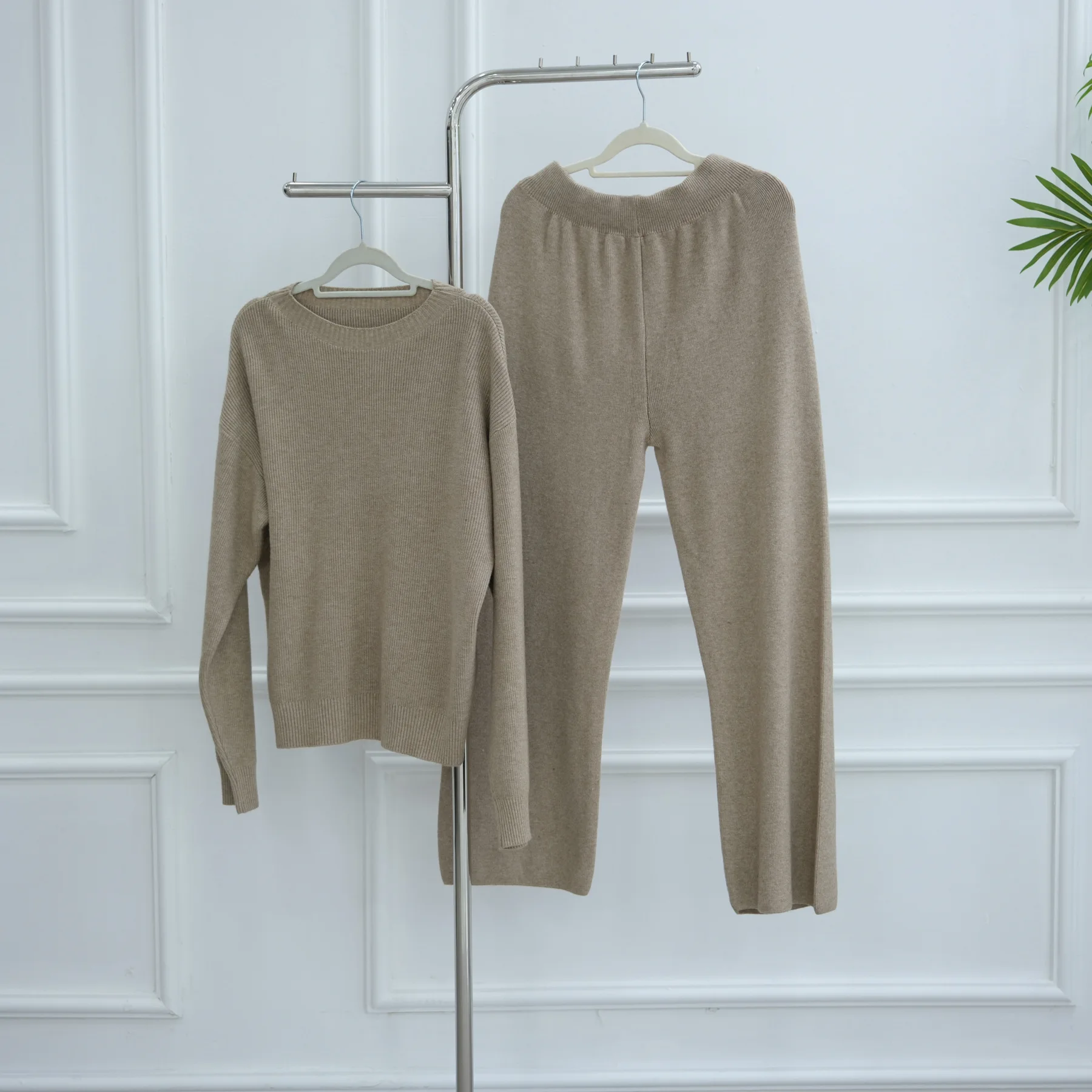 

Комплект из 2 предметов, мусульманский вязаный женский свитер, брюки, костюм, Дубайский кафтан, топы Абая, брюки, трикотаж, исламская одежда, женские ансамбли