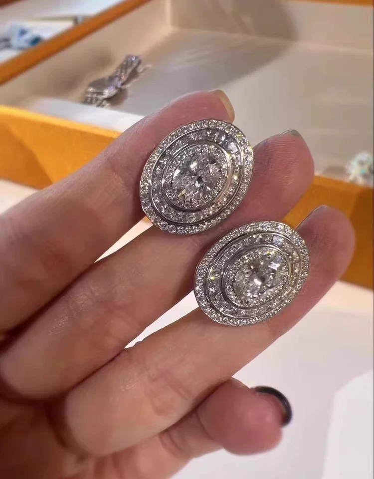 

Super Flash Luxury Dual-Use Stud and Clip-On Earrings shiny Zircon delicate ear accessory