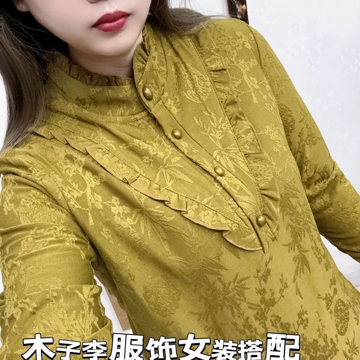 New Style Velvet Autumn and Winter Warm Long-sleeved Shirt 2025 Temperament Ear Slim Top Slimming Bottoming Pullover