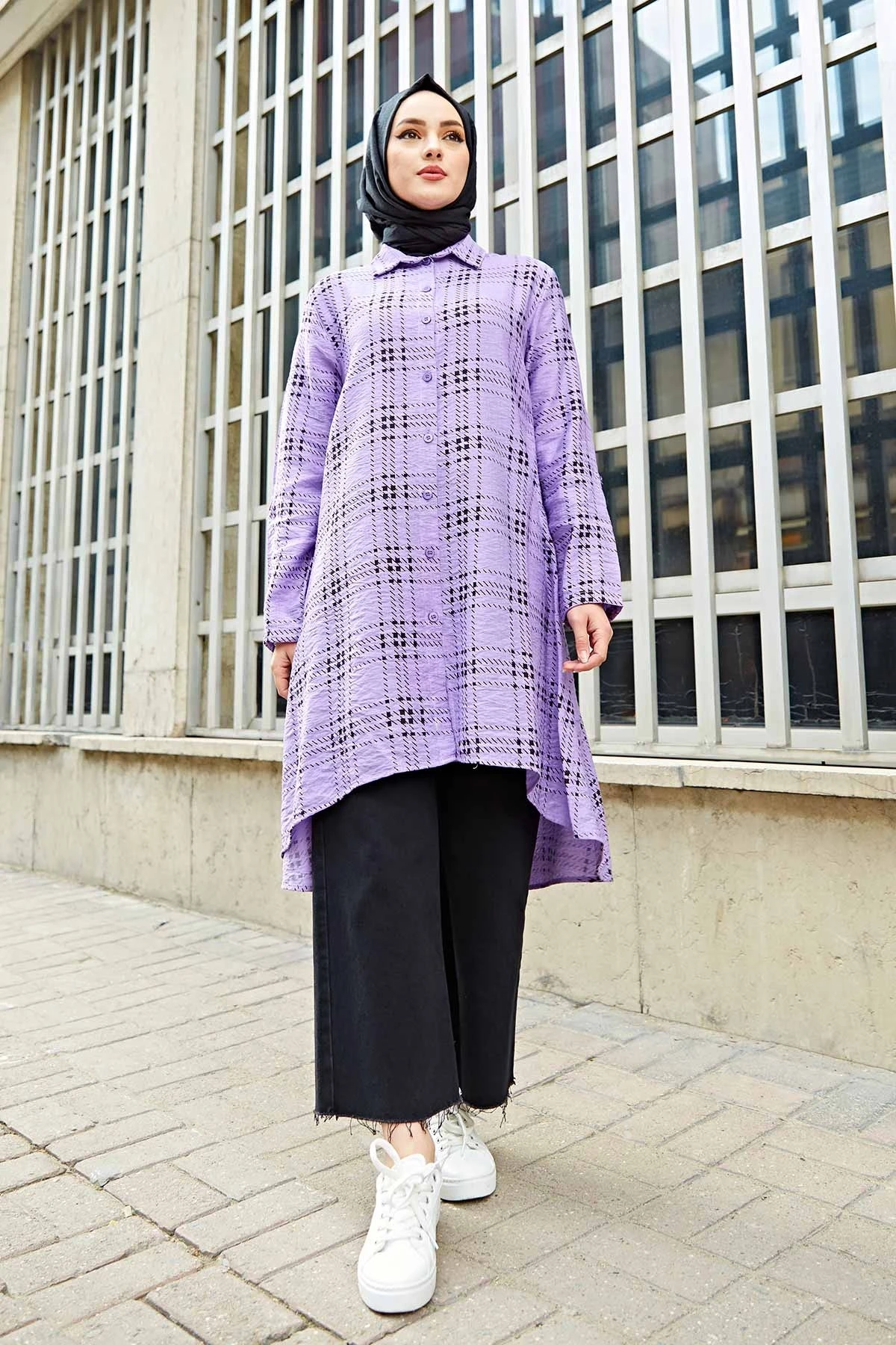 

Patterned Asymmetrical Cut Shirt TH-Purple