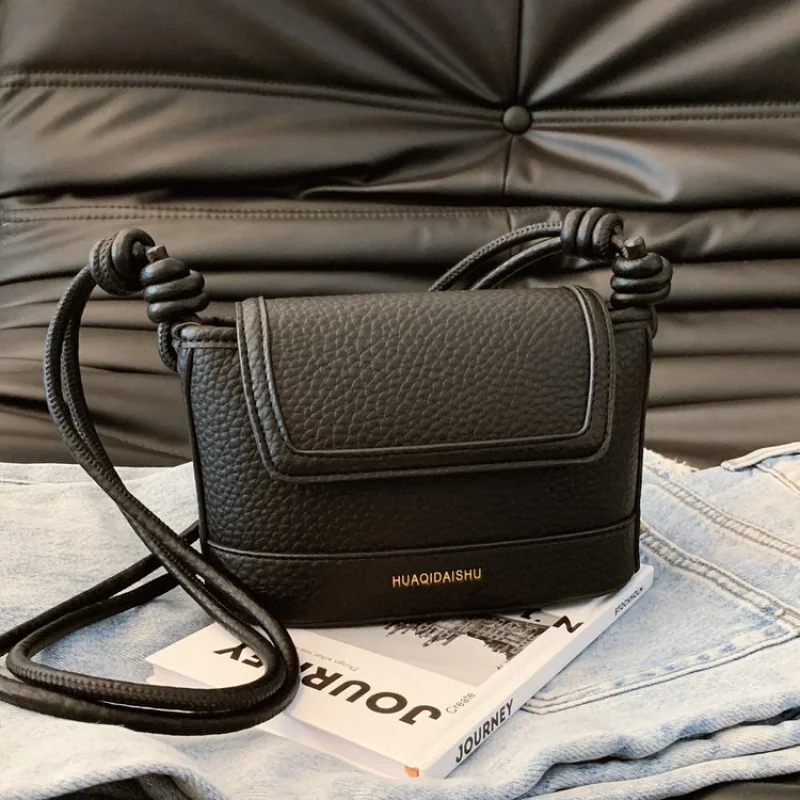 

Elegant Leather Shoulder Bag For Women Classic Crossbody Bag Messenger Bag By Famous Designer Luxury
