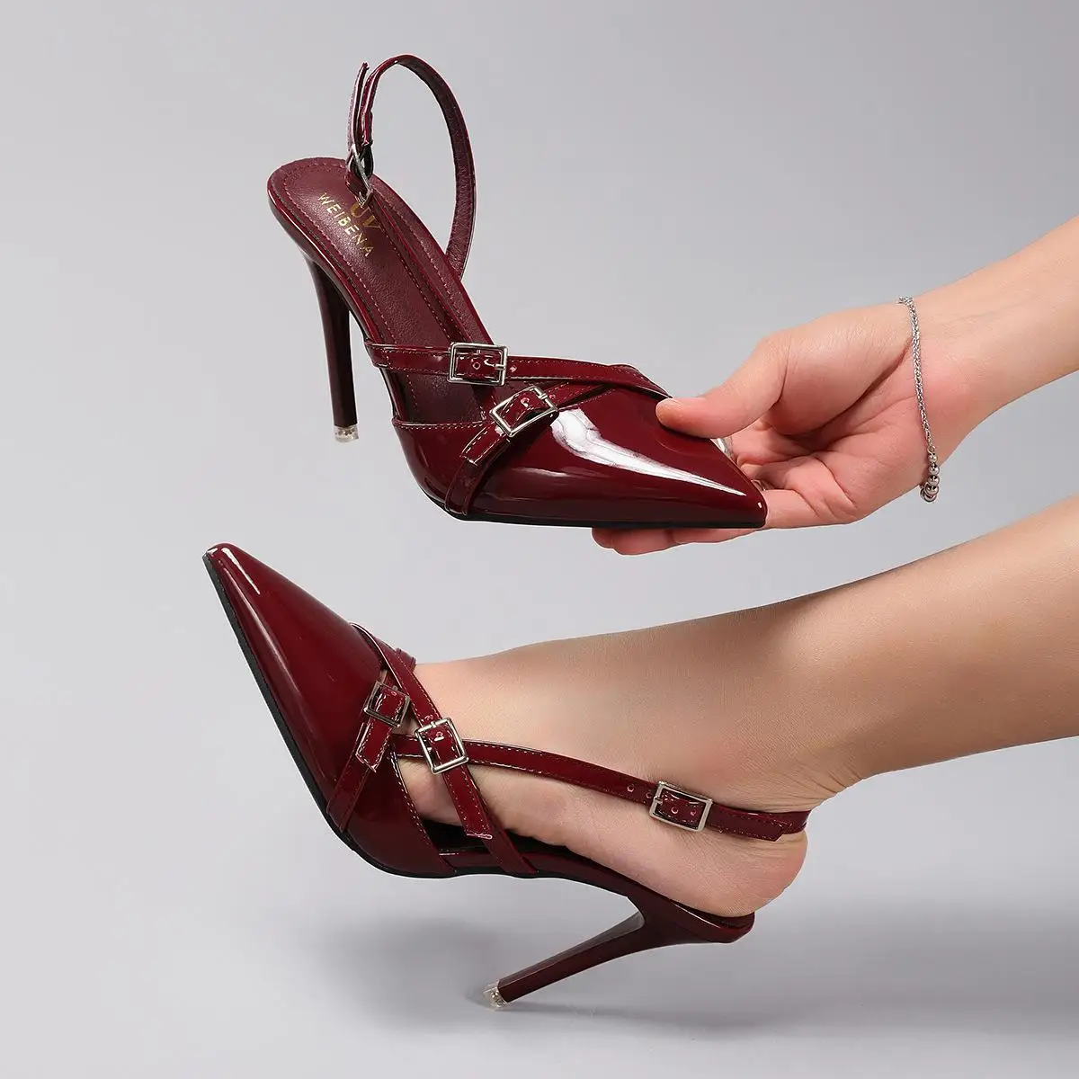 

Свадебные женские пикантные сандалии на высоком каблуке с острым носком, туфли Par с низким вырезом, Single oes Super Fiber, повседневные модные сандалии на среднем каблуке с резиновой подошвой