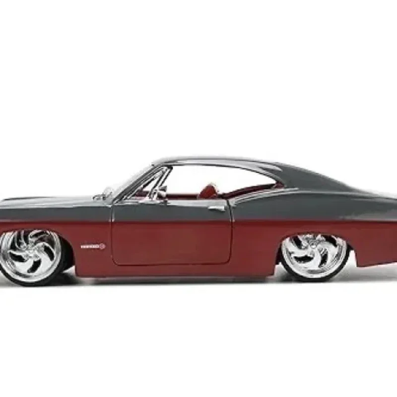 1:24 1967 Chevrolet lmpala SS High Simulation Alloy Car Model Collectible Toy Gift Souvenir Display Ornament