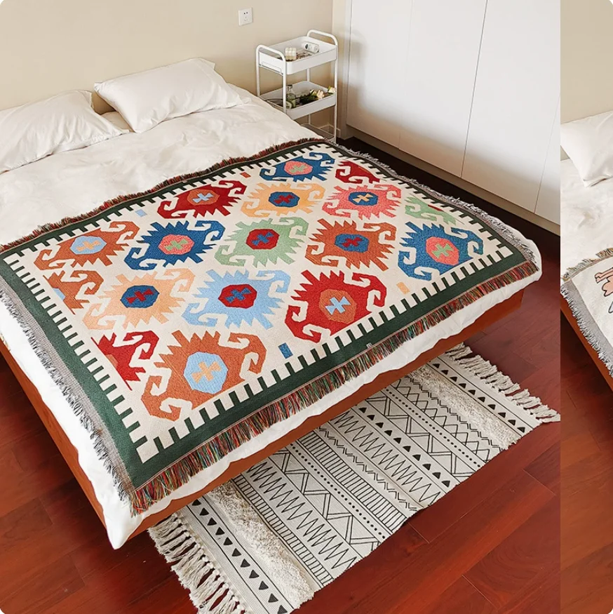 Boho Throw Blanket for Home Decor Double Sided Jacquard Sofa Cover, Multi-use Bedspread Camping Picnic Mat Home Decor Tapestry