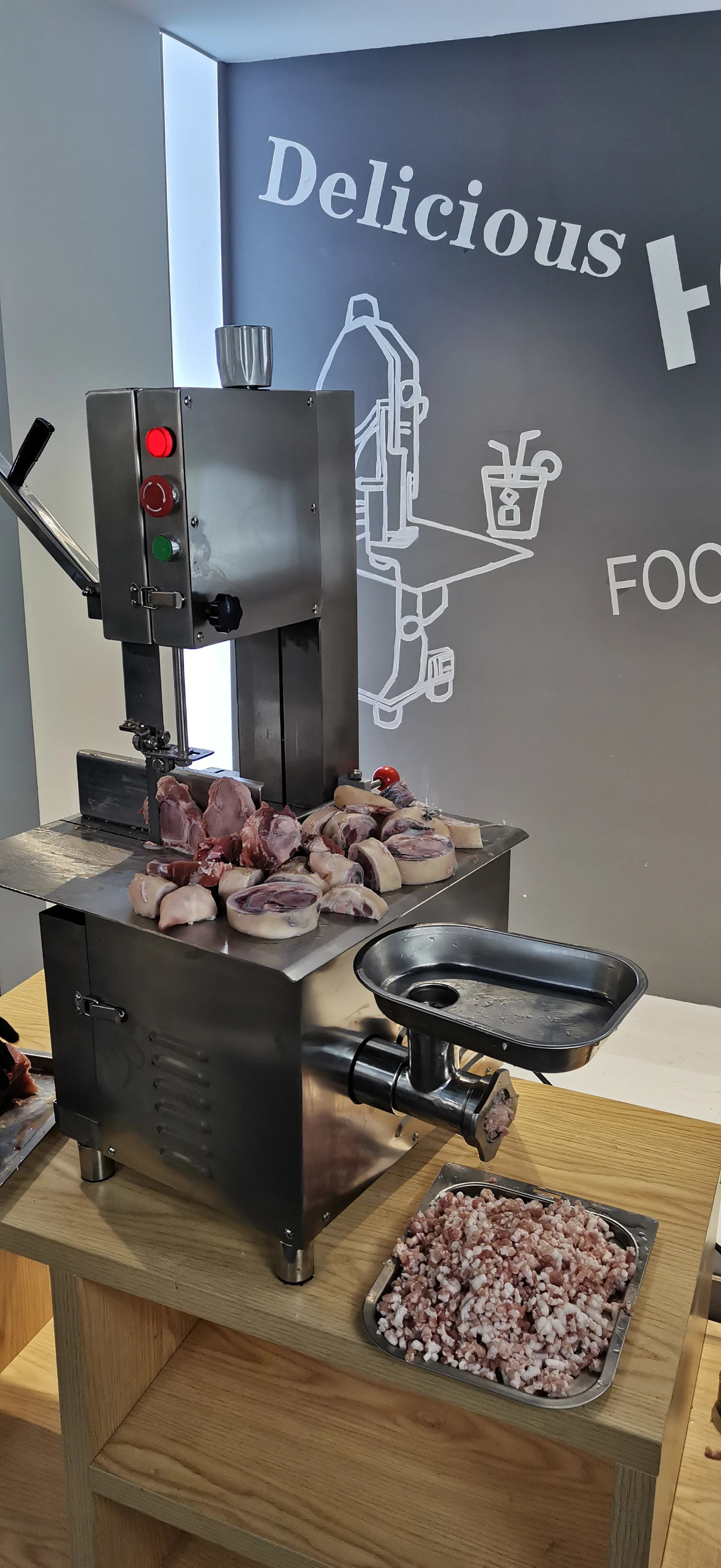 Horus Et Kesme Makinesi ve Kem - Bone Saw Machine Commercial Electric incelemesi ve fiyatı