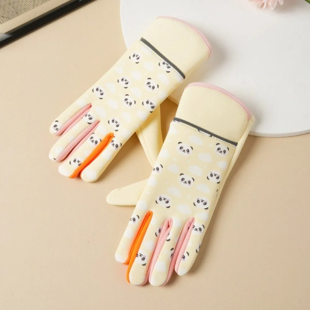 New Panda Print Kids Winter Gloves Windproof Waterproof Children Gloves Elastic Wrist Warm Cycling Gloves for Boys and Girls