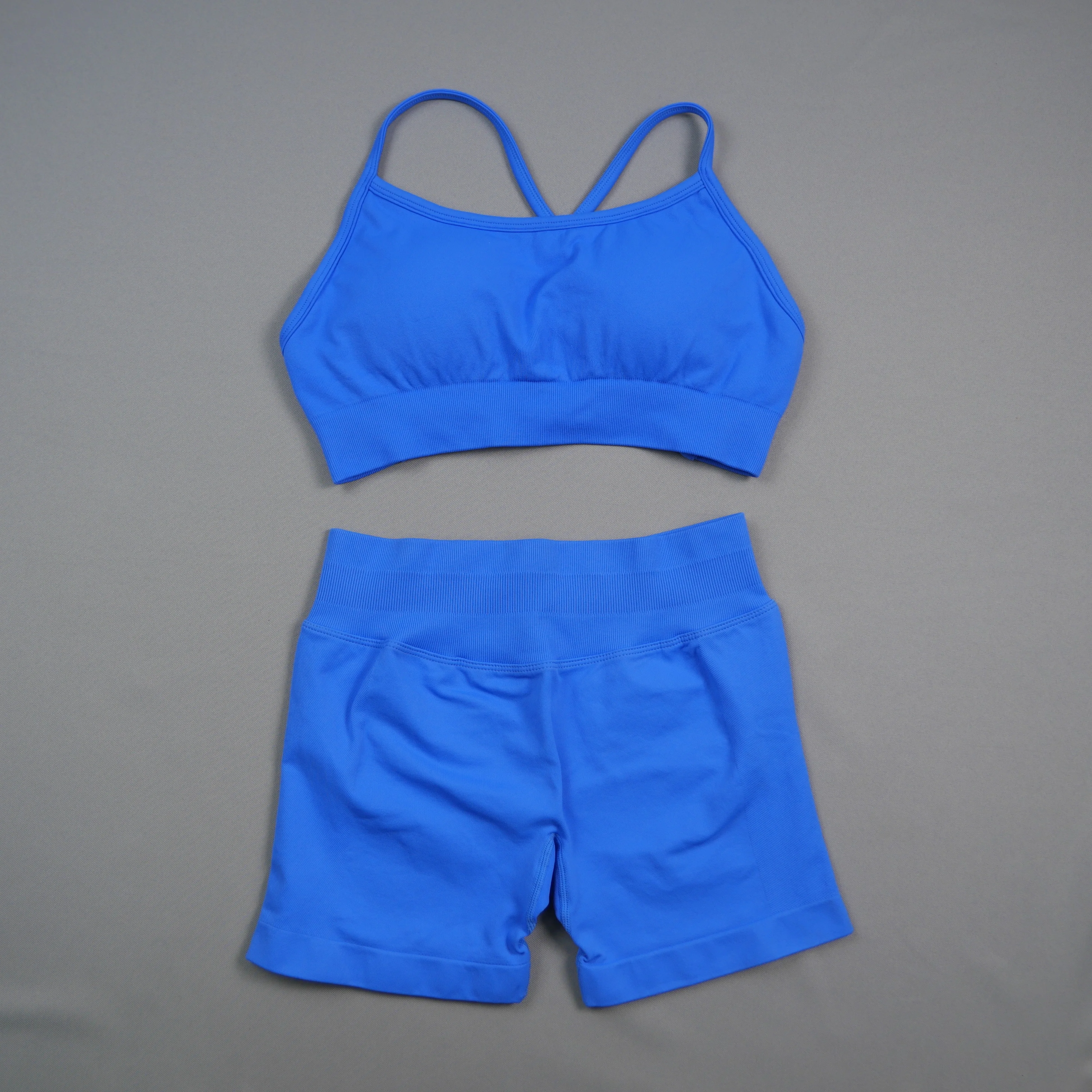 Nahtloses 2-teiliges Yoga-Set für Damen, Sport-BH mit überkreuzten Trägern, Shorts mit hoher Taille, gerippt, Bauchkontrolle, weiches, dehnbares Gym-Workout-Outfit – Detail 10