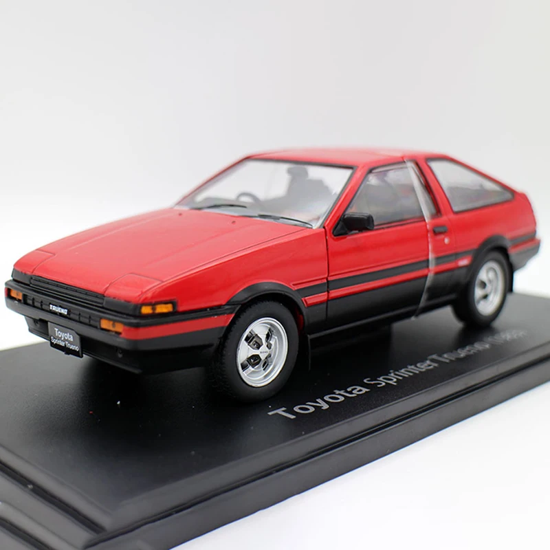 1/24 Scale AE86 Sprinter Trueno 1983 Alloy Car Model Ornaments