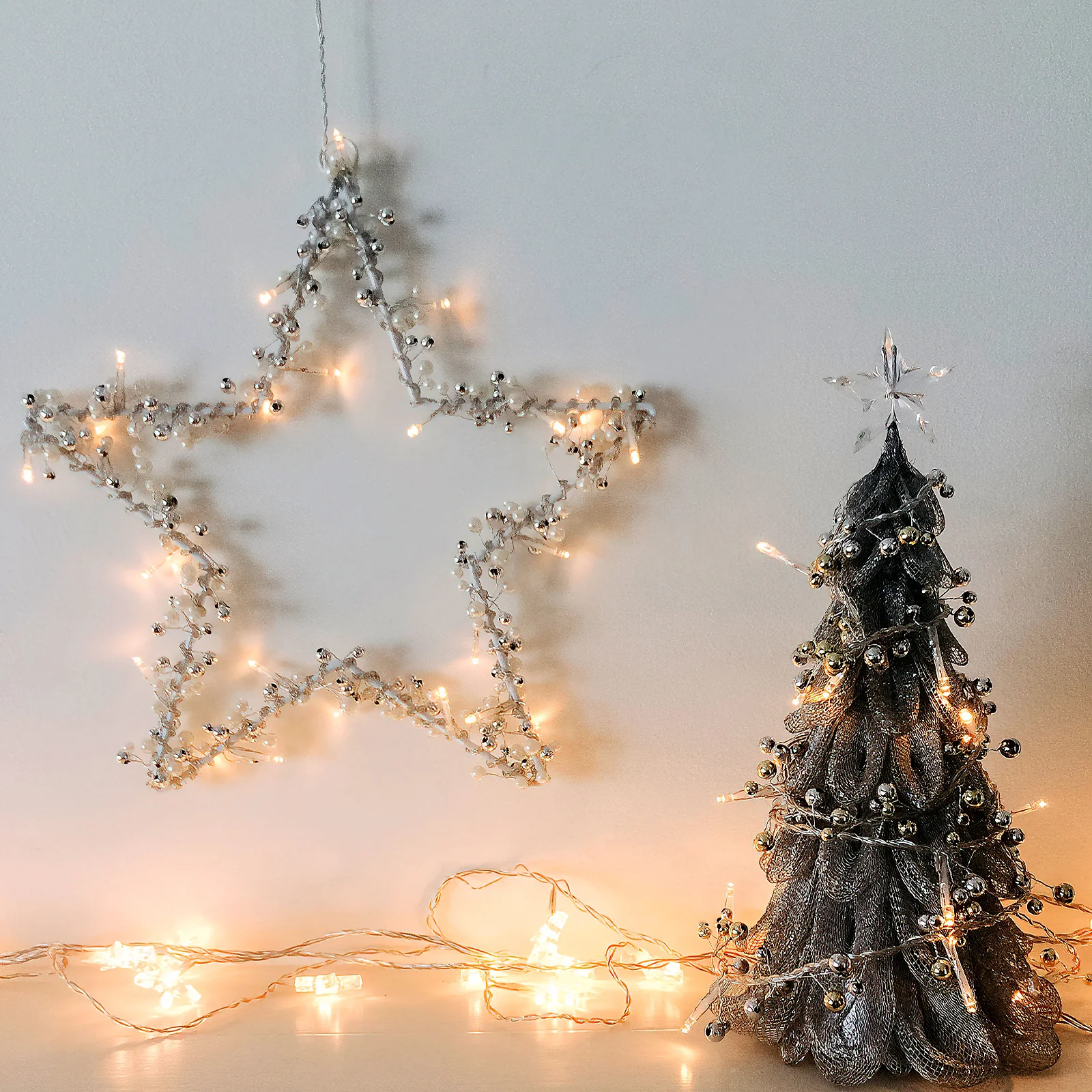 

Luxshiny Wreath Frame Metal Pentagram Macrame Hoop for Christmas Wedding Valentine New Year Floral Decoration