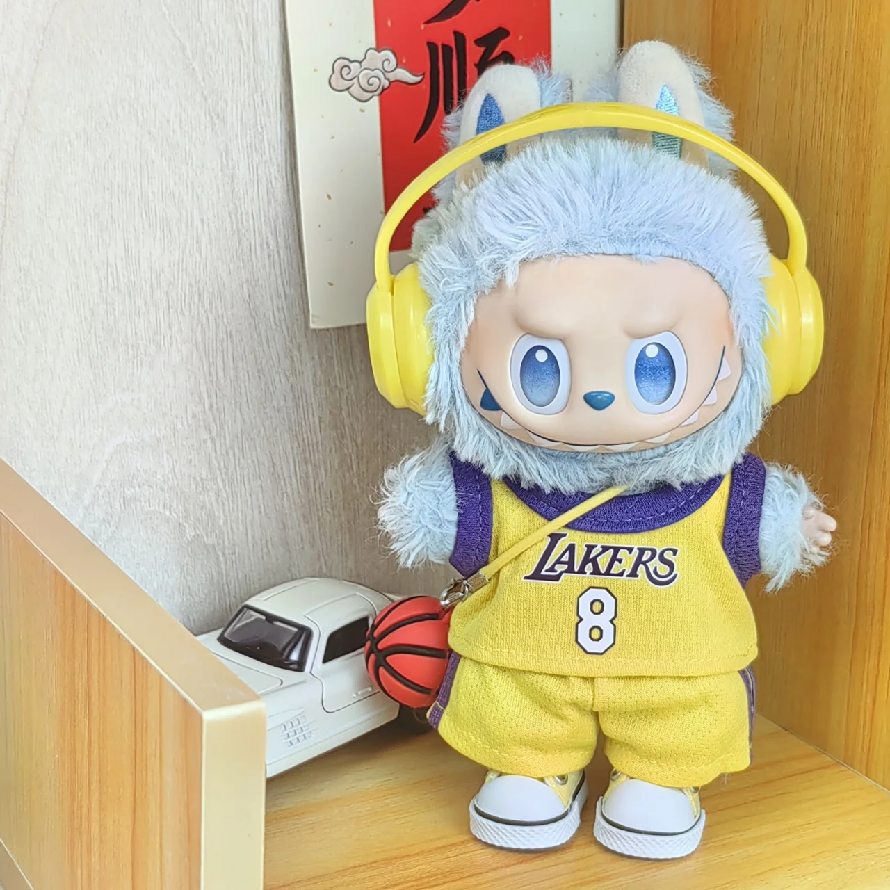 ل 17 سنتيمتر Labubu كرة القدم كرة السلة حجم 10 الملابس V1V2 Labubu دمية حجم 7 الفينيل قلادة دمية DIY بها بنفسك الملابس الرياضية الصبي لعبة