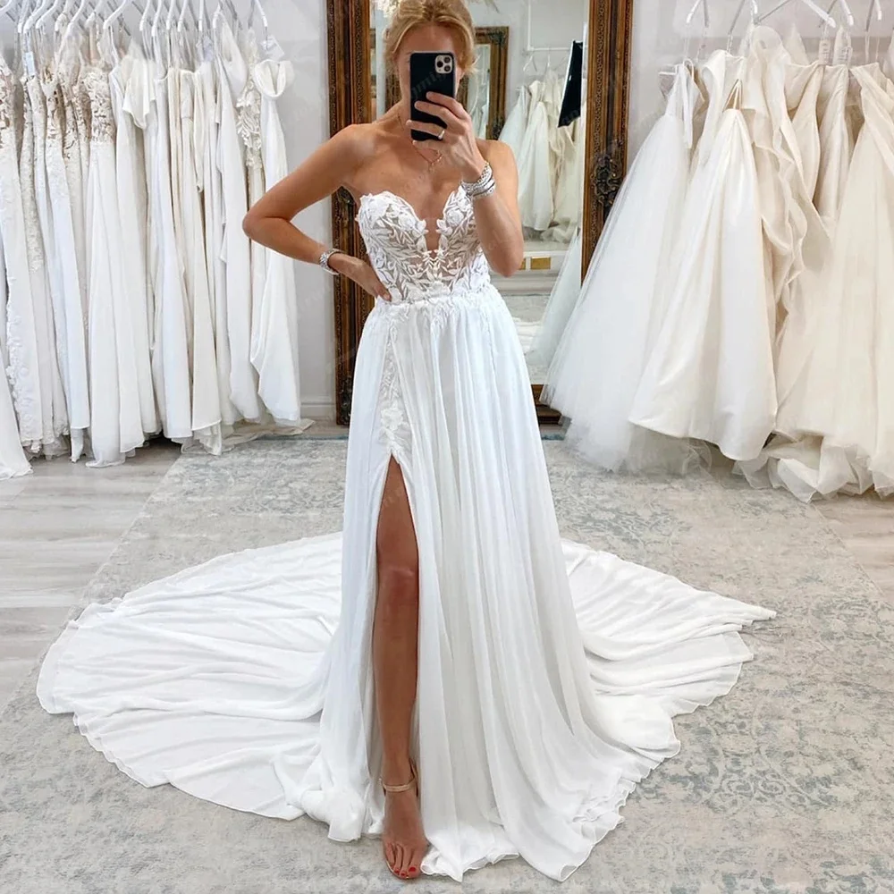 Böhmisches Chiffon-Hochzeitskleid, herzförmig, rückenfrei, lange Schleppe, seitlicher Schlitz, sexy Strand-Brautkleid, individuell gestaltet
