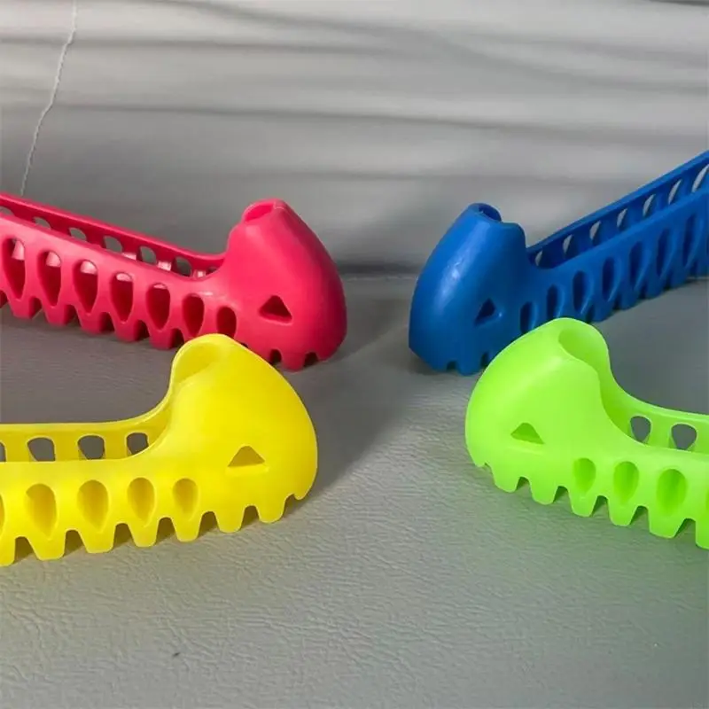 

Прочность. Защитные приспособления для коньков с быстрой установкой и противоскользящим основанием.