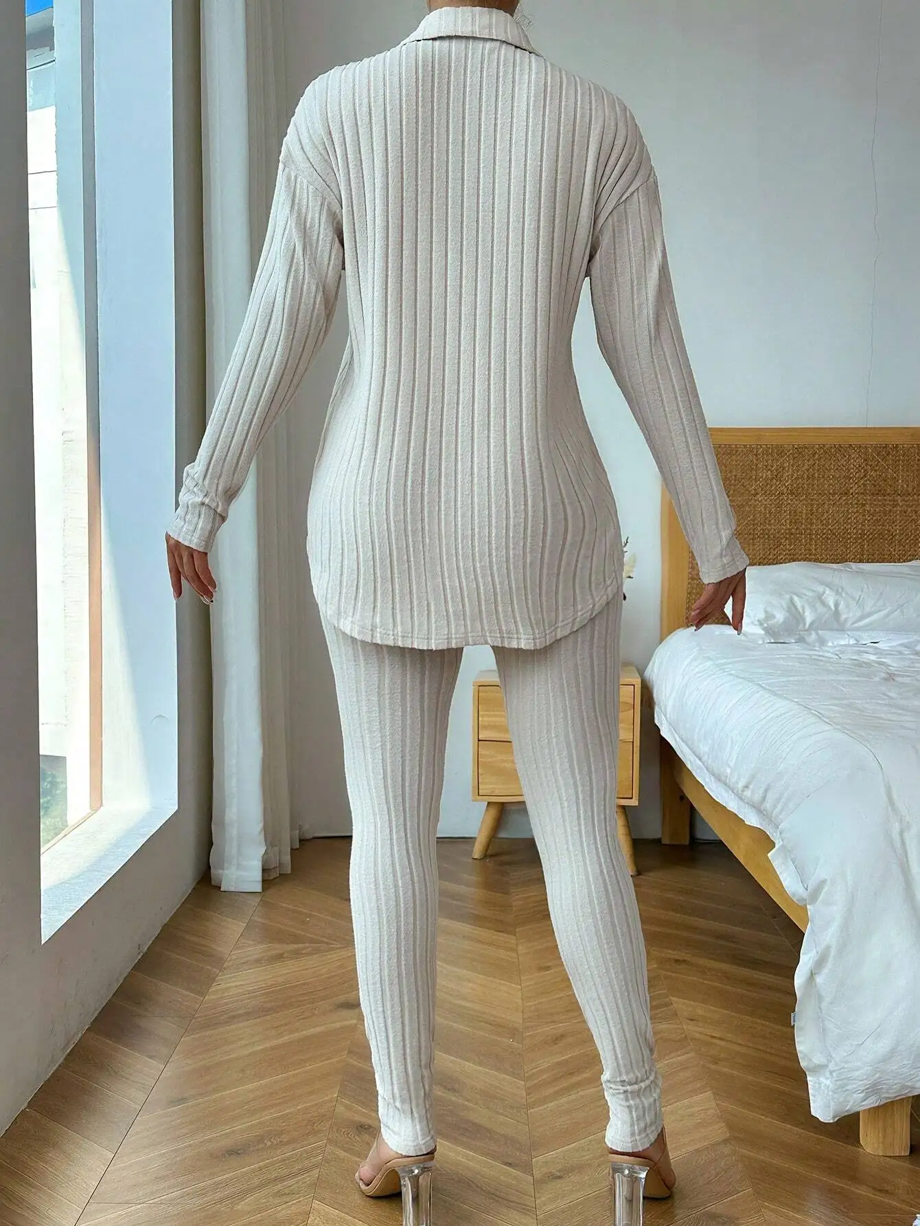 버튼업 셔츠와 레깅스가 포함된 크림 리브드 니트 투피스 세트, 캐주얼 봄 가을 의상