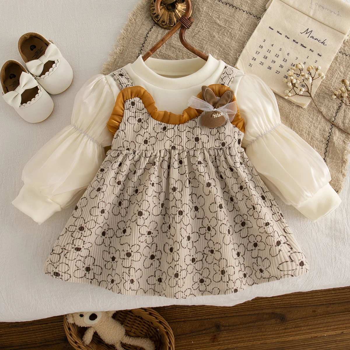 Girl Kid's Dress Spring And Autumn Rabbit And Flower Pattern Lace Edge Long-Sleeved Baby Girl Dress Cute Casual Baby Clothing