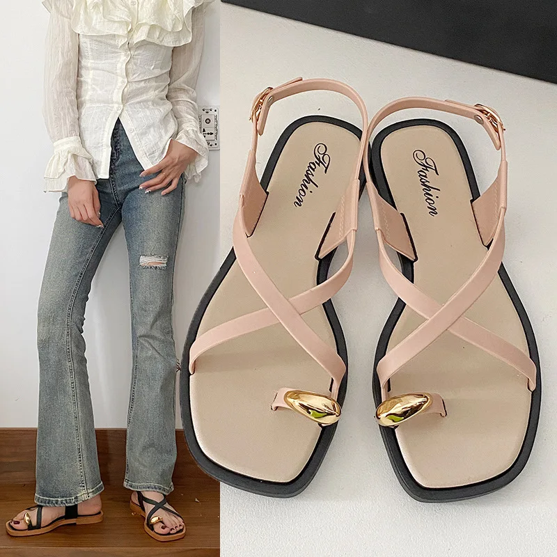 Fanceey Sandalias planas con tiras cruzadas, sandalias elegantes de verano para mujer, zapatillas con diseño de hebilla, nuevas y cómodas sandalias de lujo para mujer