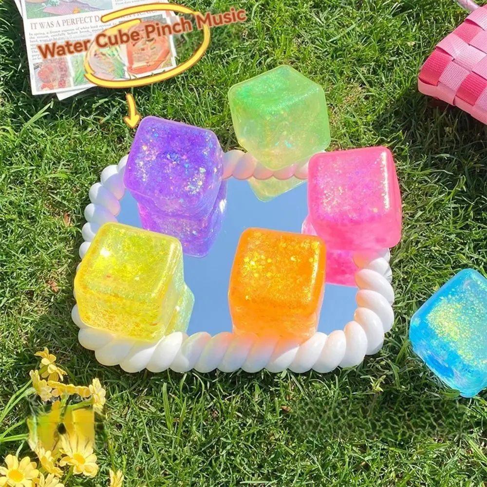 جديد ملون مقلد التوفو ضغط لعبة اسفنجي آيس كيوب المالتوز ضغط كتلة ضوء قطبي انتعاش بطيء لعبة الضغط