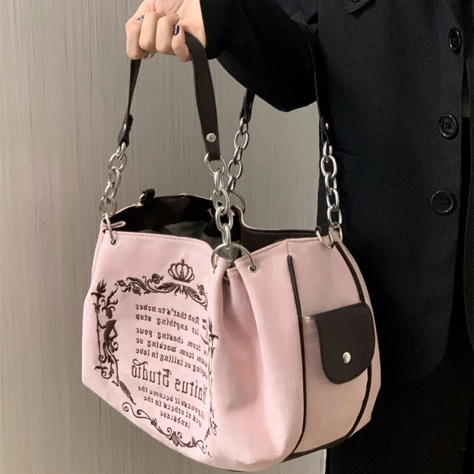 Small Design Retro Art Gothic Letter Large Bag Embroidery Large Capacity Chain One Shoulder Handheld Tote Bag