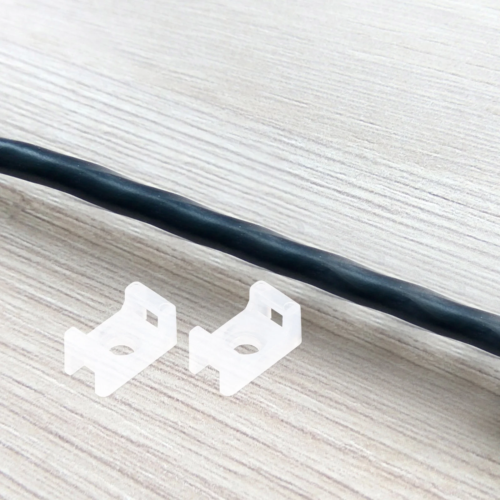 

100Pcs Cable Tie Mount Saddle Type Screw Hole Base Cable Organizer for Home Office Industrial Extra Large Zip Tie Holder